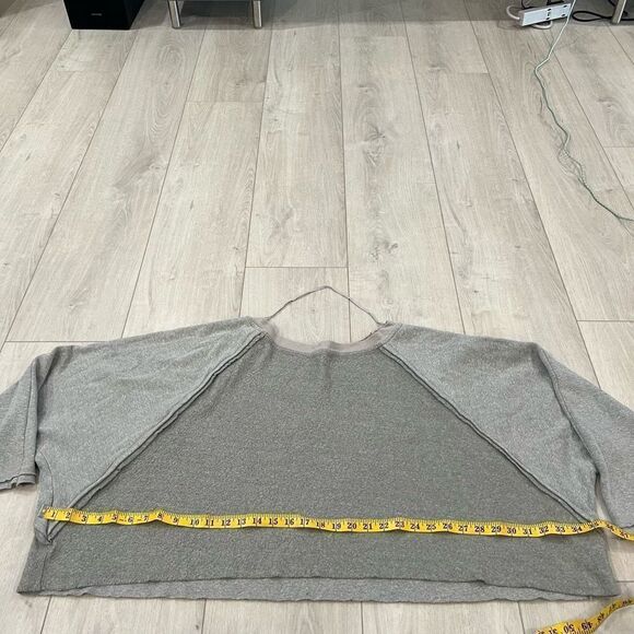 Free people womens oversized sweater size M - Picture 4 of 6